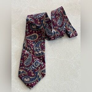 The Custom Shop Paisley Silk Tie Burgundy and Navy Vintage Classic Luxury